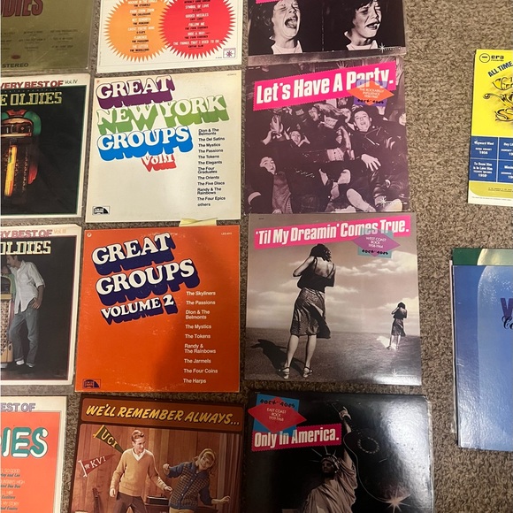 Vintage Vinyl Records- 50s & 60s Golden Era Rock Hits - Picture 15 of 15